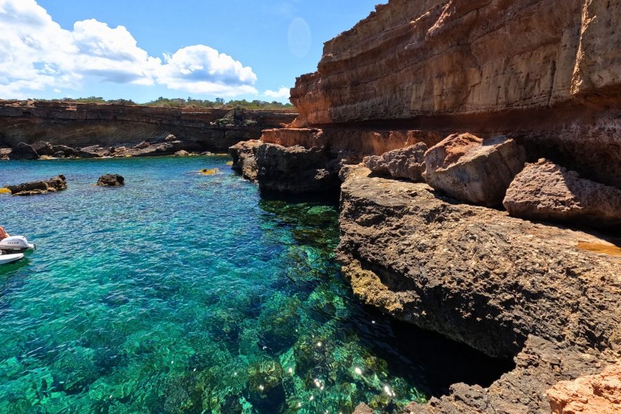 Senderismo en Cala Comte – Familias