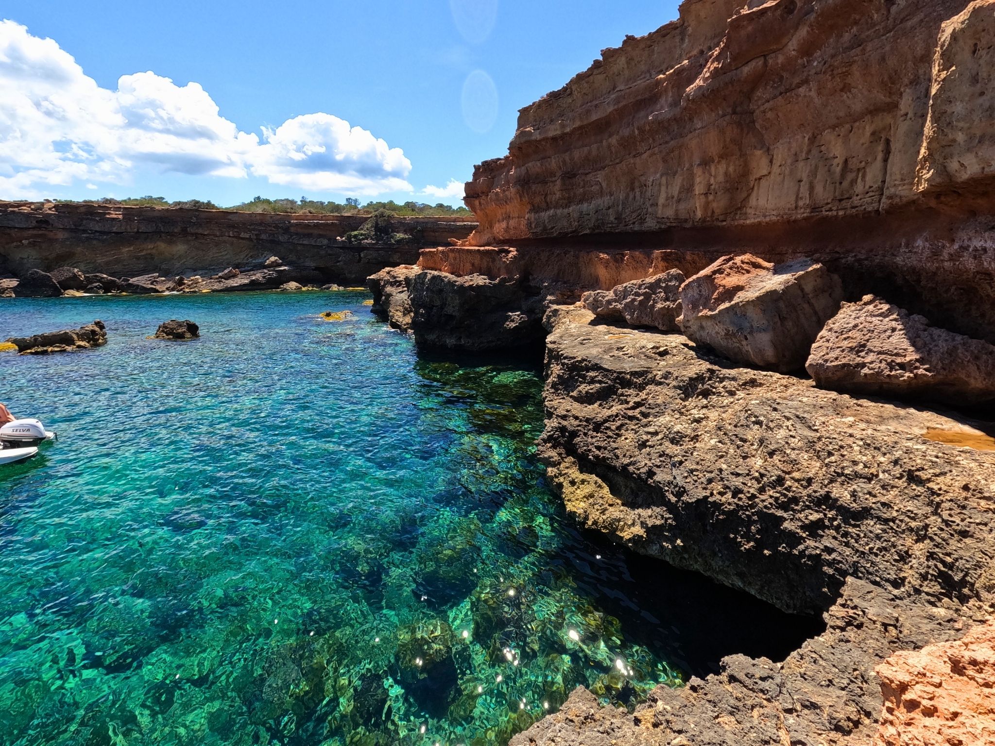 Senderismo en Cala Comte