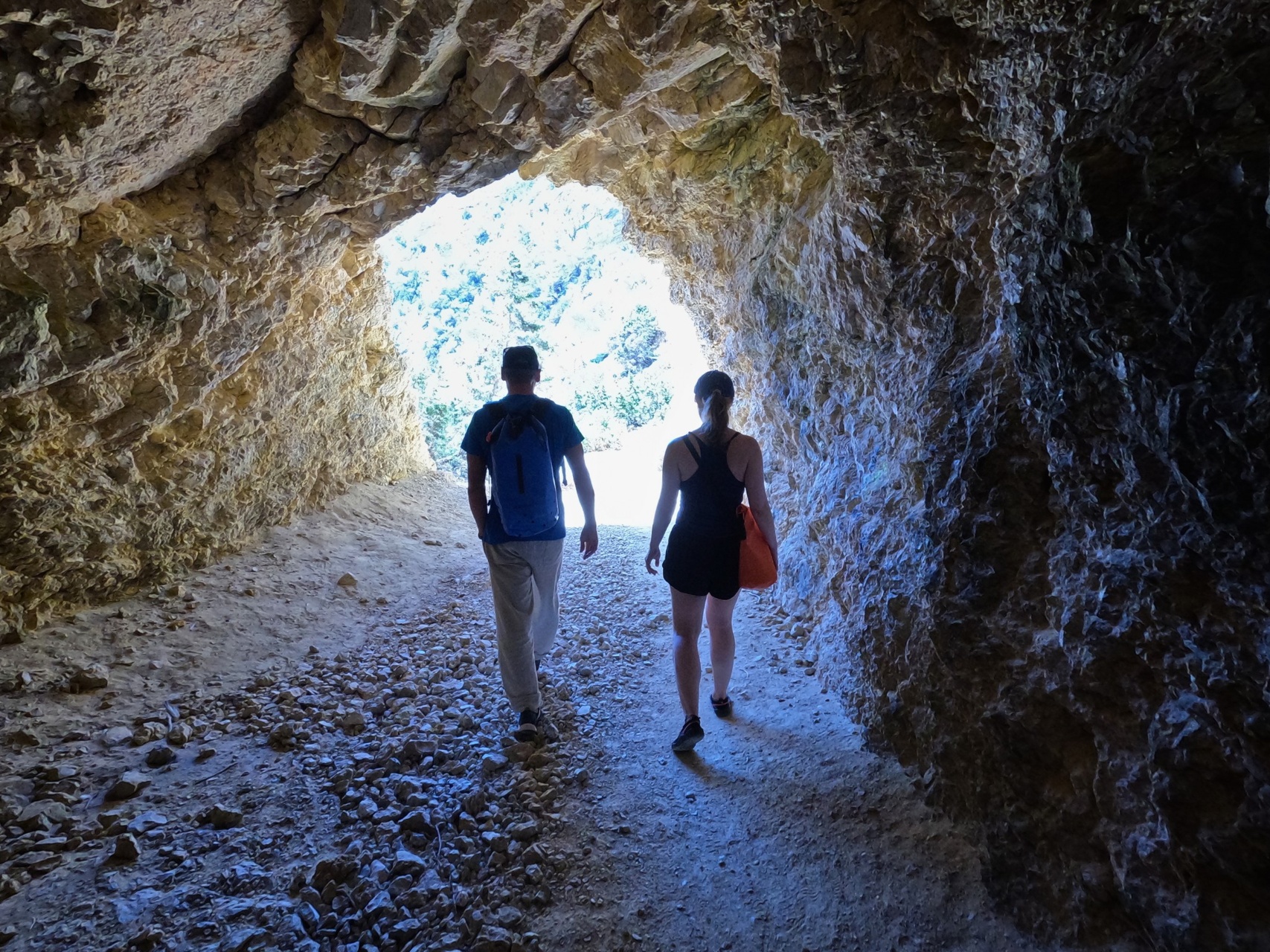 Senderismo en Cala Blanca